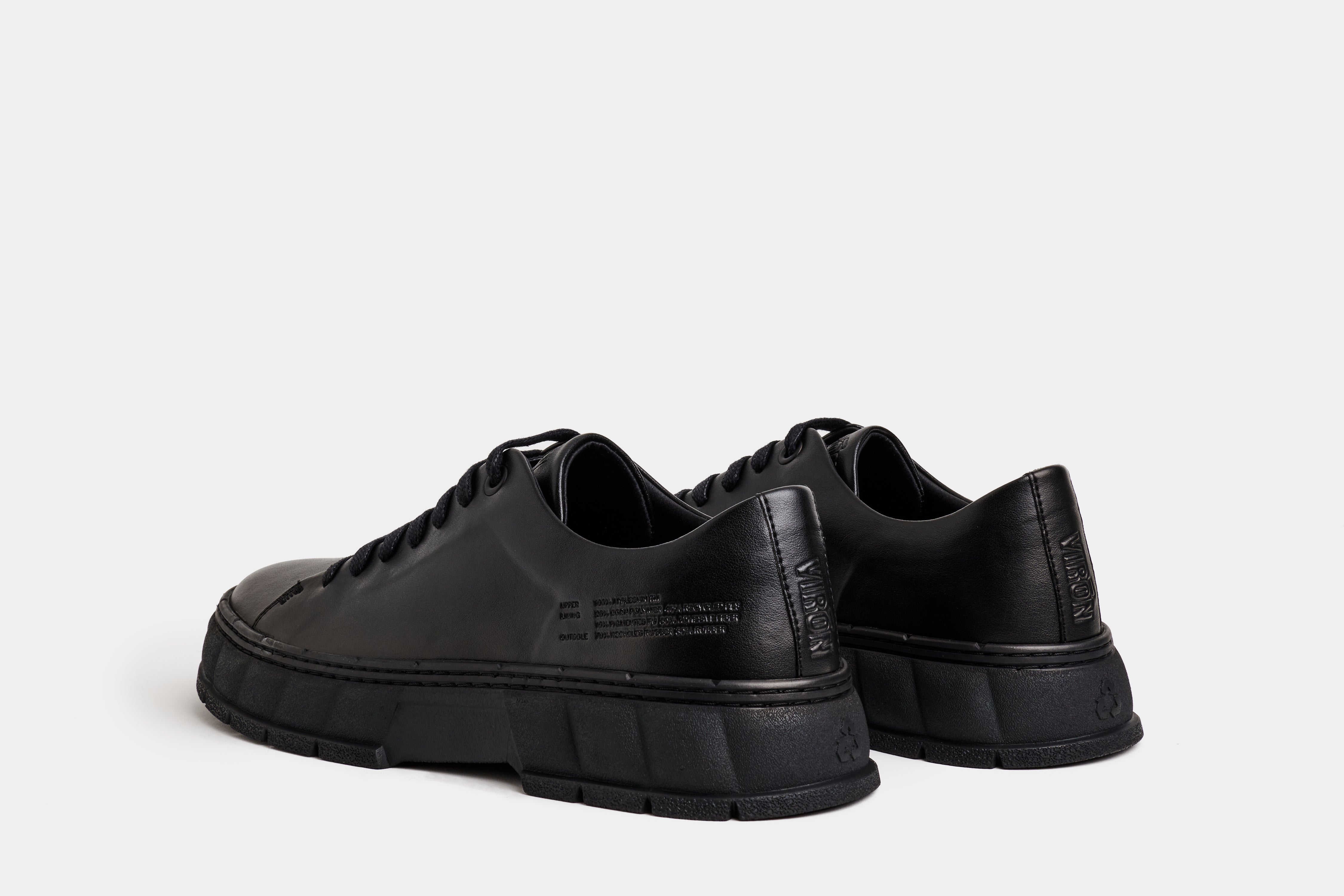 2005 Vegan simple low-top sneaker out of Appleskin in black apple shown from the back