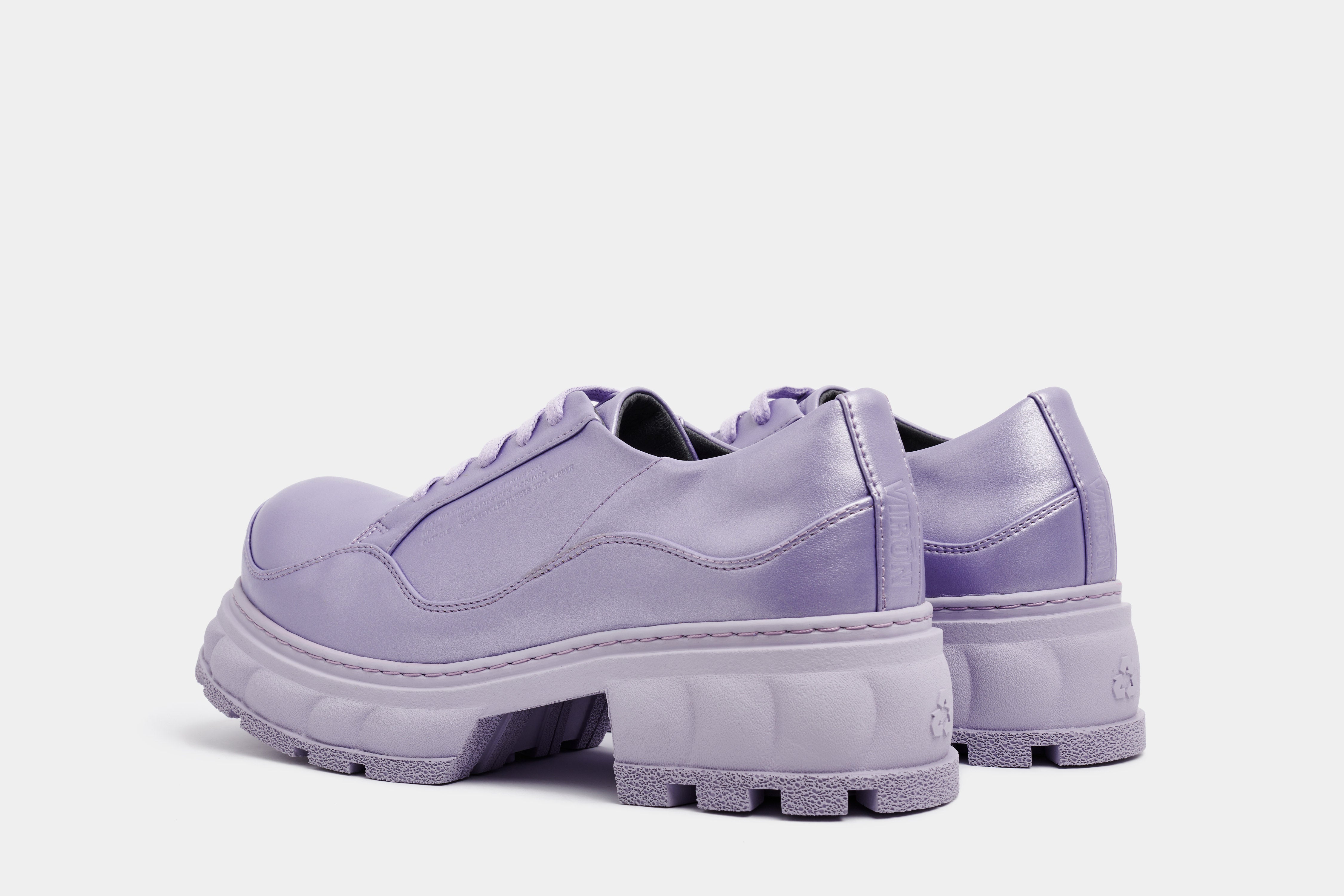 Monarch Virón x collina Strada Vegan derby made from apple leather in lilac apple shown from the back