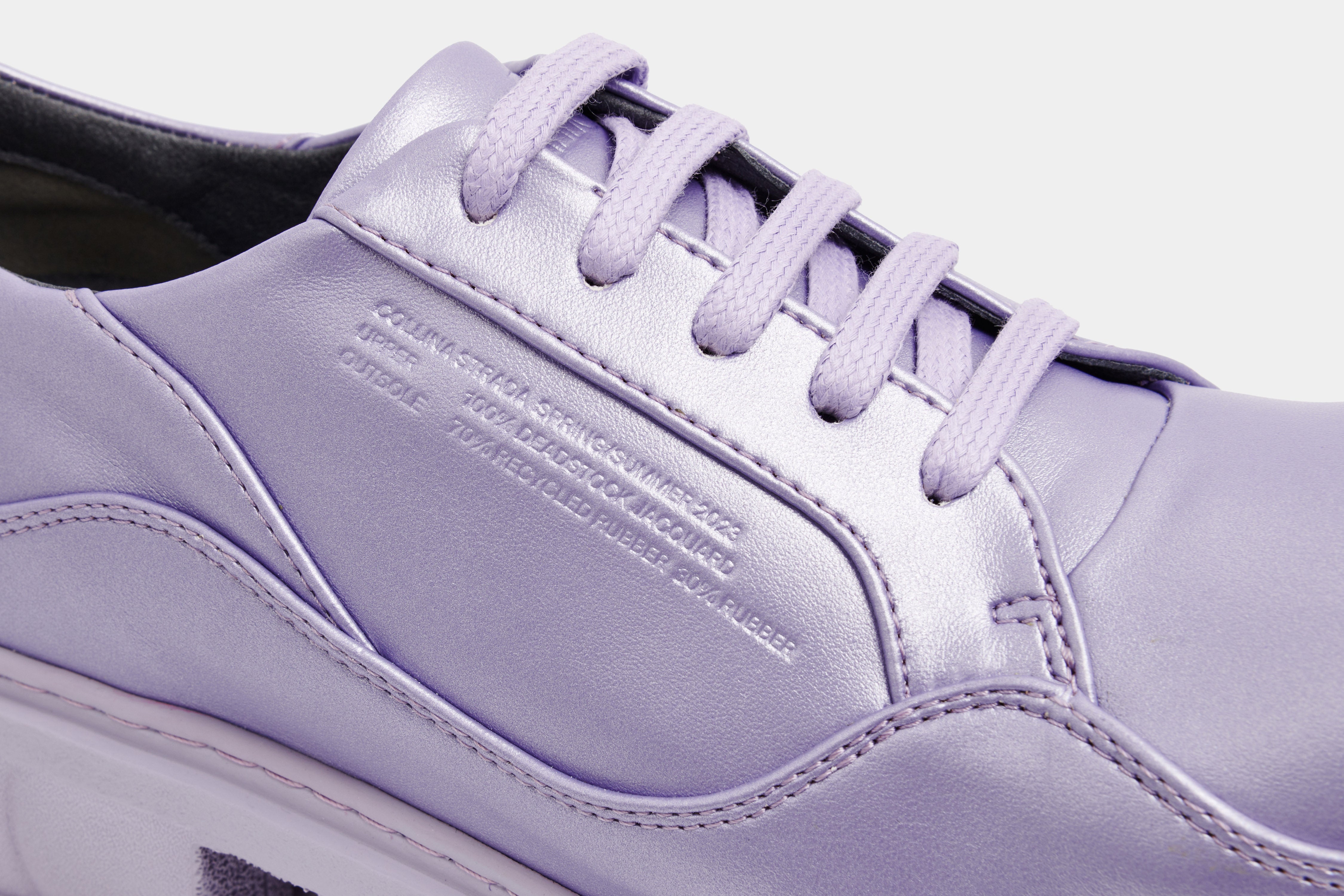 Monarch Virón x collina Strada Vegan derby made from apple leather in lilac apple shown close up