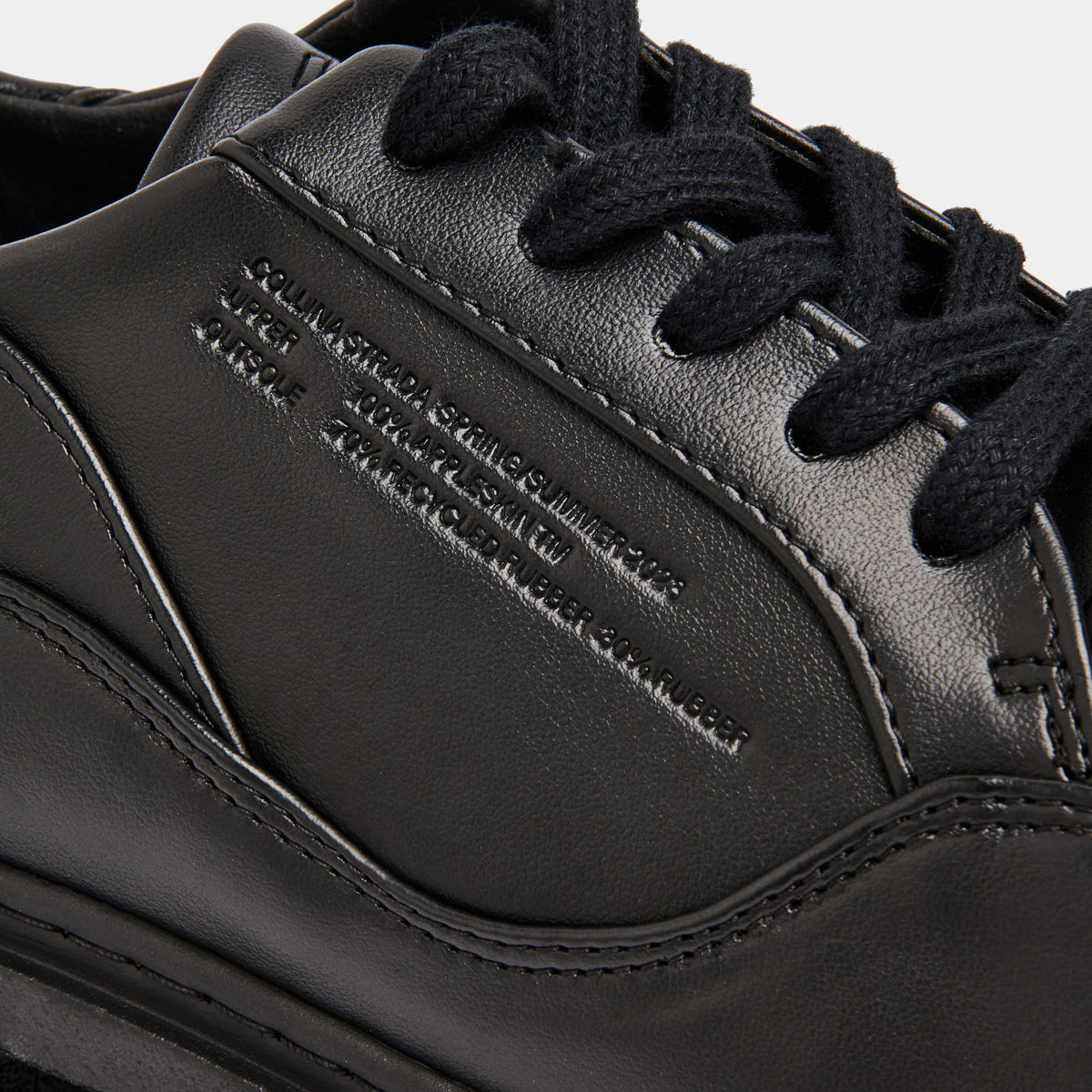 Monarch Virón x collina Strada Vegan derby made from apple leather in black apple shown close up